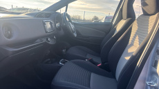 Toyota Yaris 1.5 Hybrid Icon 5dr CVT Hybrid Hatchback